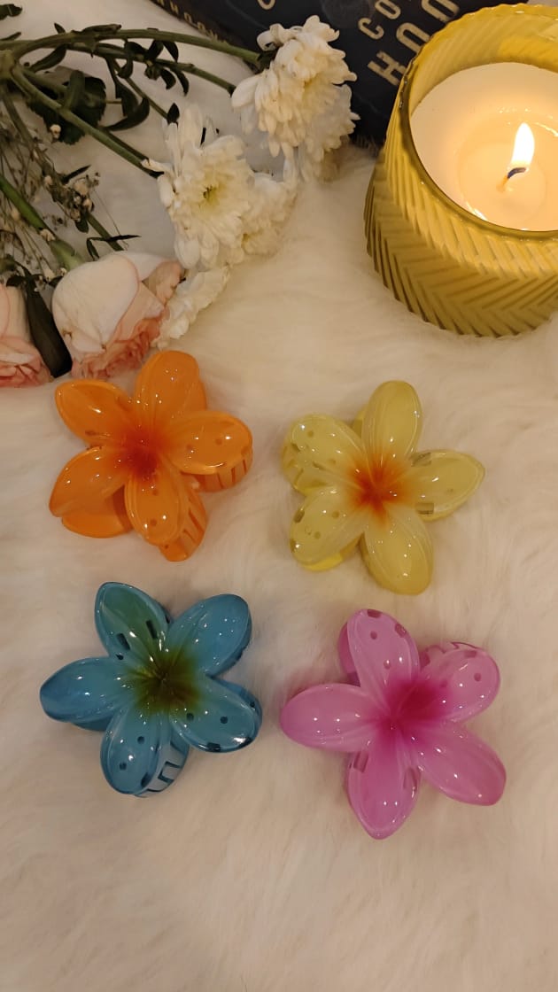 Flower Clutchers